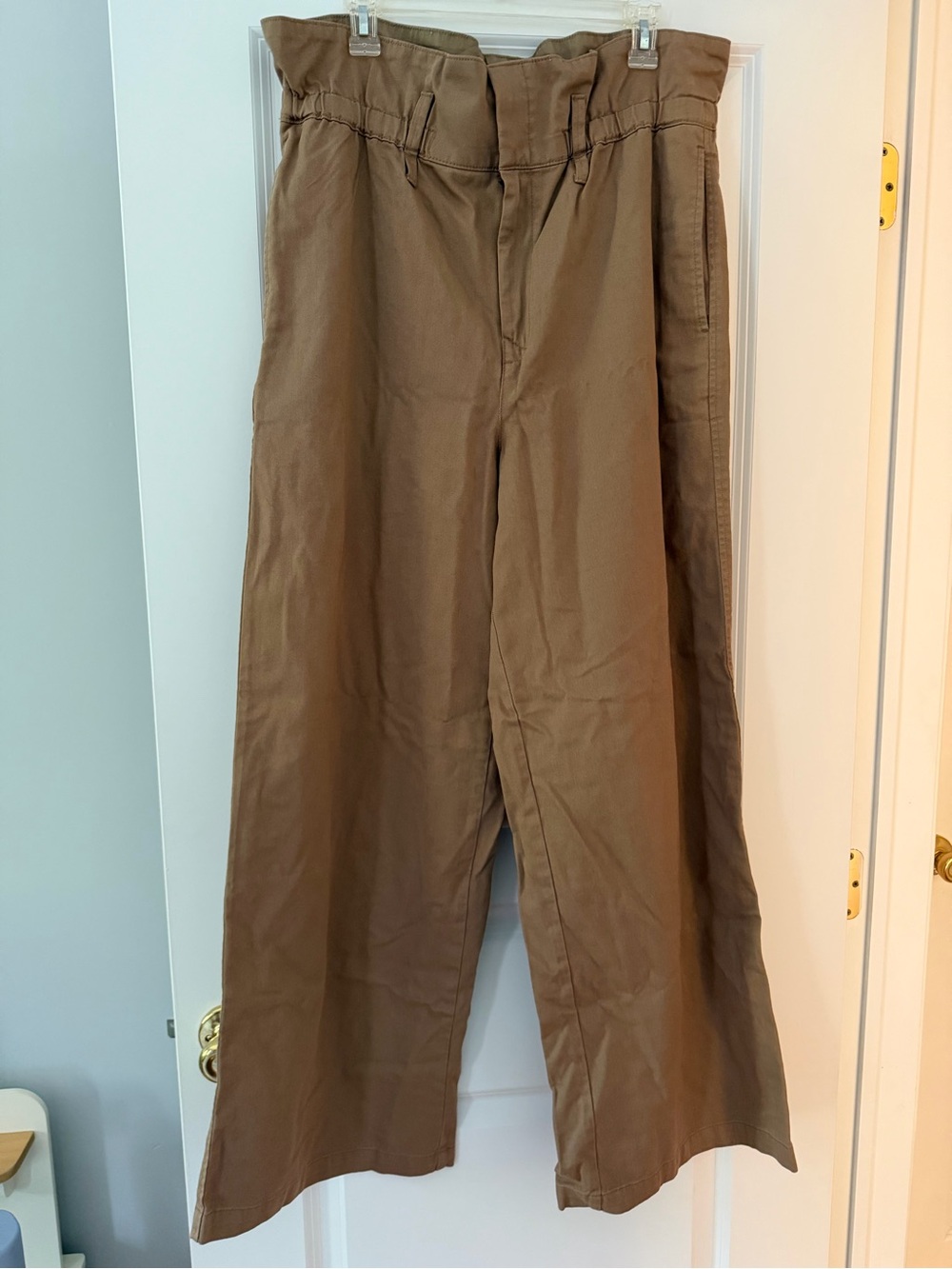 Banana Republic Paperbag Waist Wide Leg Pants Tan Size 14 NWT